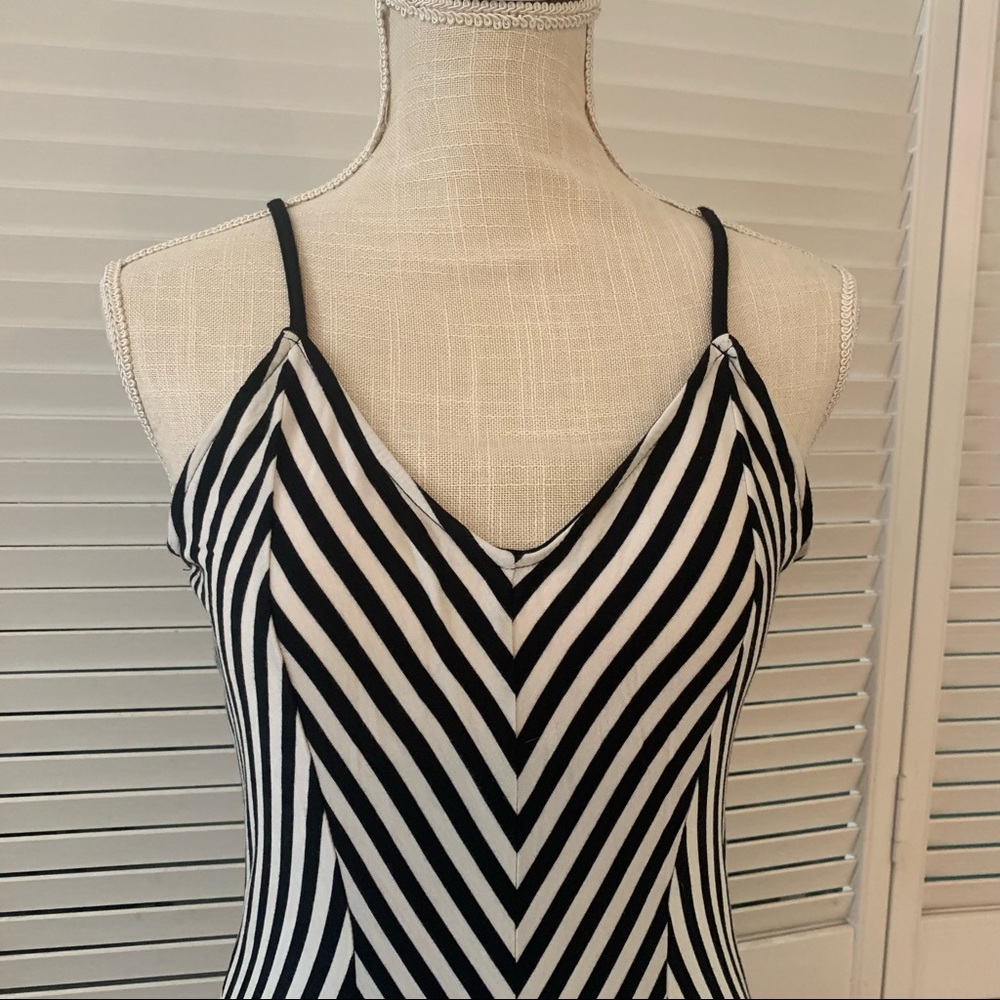 Mossimo Black & White Knit Maxi Dress